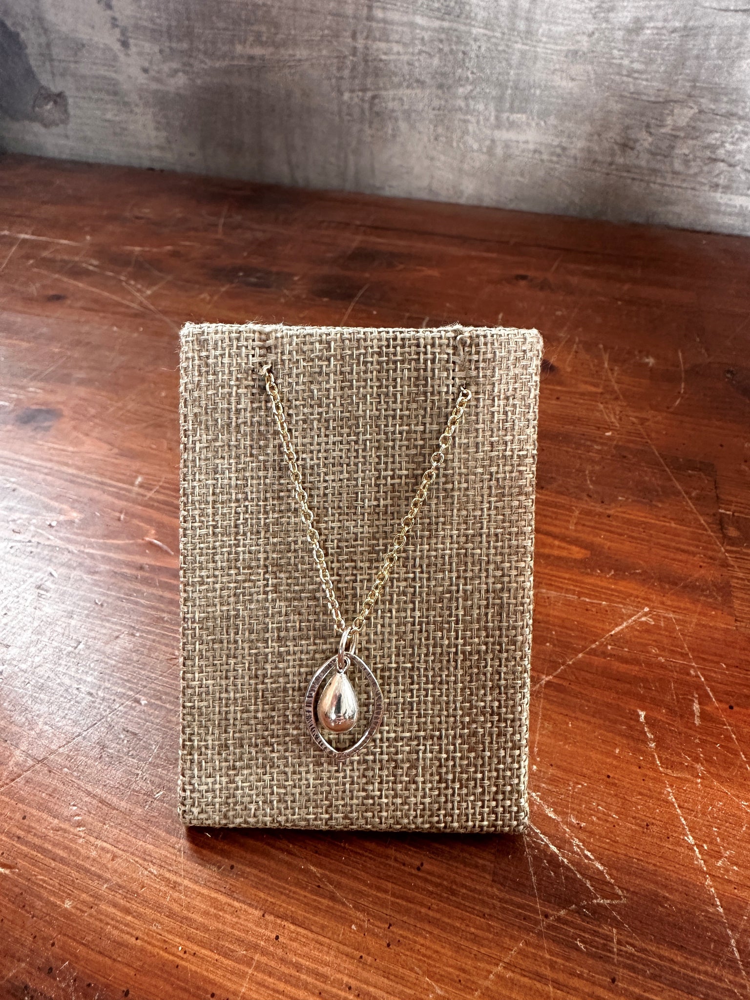 VD Water Droplet Necklace SS